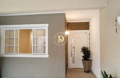 Sobrado - Bosque dos Eucaliptos - SJCampos - 3 dorms (1 Suíte) - 2 vagas - 146m²