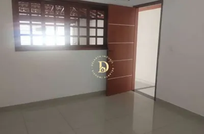 Casa - Parque Industrial - SJCampos - 03 Dormitórios (01 Suíte) - 75m²