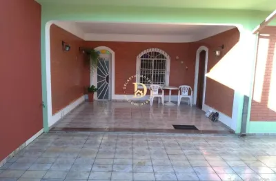 Casa - jardim ismênia - 3 dormitórios (1 suíte) - 220m² - são josé dos campos/sp