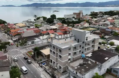 Apartamento garden com 128m2 no balneario do estreito - ap1645