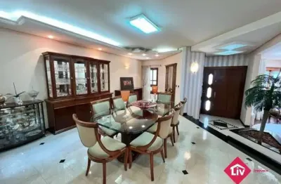 Casa para venda - 600m², 3 dormitórios, sendo 3 suites, madureira