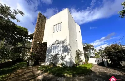 Casa com 3 quartos à venda na Olavo Ferreira, 170, Kayser, Caxias do Sul