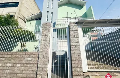 Casa com 4 quartos à venda na rua cabo-polícia militar almir farias da costa, 38, cinqüentenário, caxias do sul por r$ 750.000