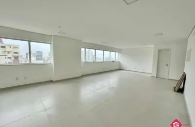 Sala comercial à venda na rua alfredo chaves, 1208, centro, caxias do sul por r$ 420.000