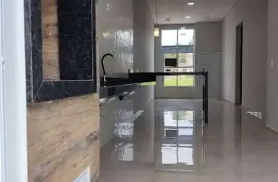 Casa em condomínio fechado com 3 quartos à venda no Horto Florestal, Sorocaba 
