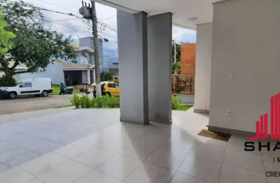 Sobrado com 03 dormitórios e 01 suíte em Condomínio Golden Park Residence