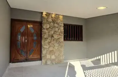 Casa com 3 quartos à venda no Jardim Amalia, Sorocaba 