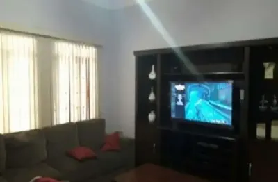 Sobrado com 03 dorms e 01 suíte no jardim das flores em sorocaba