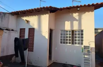 Casa com 2 quartos à venda no Jardim Santa Esmeralda, Sorocaba 