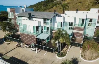 Casa em condomínio fechado com 3 quartos à venda na aristides quintino, 266, armaçao da piedade, governador celso ramos por r$ 1.599.000