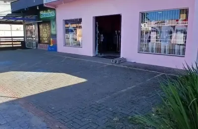 Sala comercial em ótima localização no jardim iririú