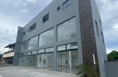 Sala comercial de esquina em excelente localização no boa vista