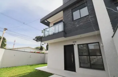 Excelente sobrado  triplex de esquina no bairro novo mundo 03 quartos  02 ou 03 vagas de garagem