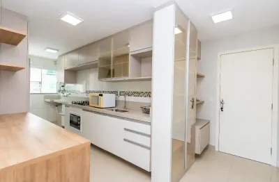 Apartamento 03 quartos no xaxim com churrasqueira na sacada