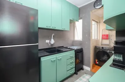 Apartamento Com Sacada No Juvevê, Excelente Localização, Faça Tudo A Pé
