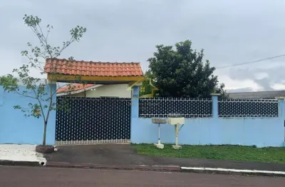 Casa com 4 quartos à venda na Rua Padre Gustavo Gian Pietro, 1036, Centro, Quatro Barras