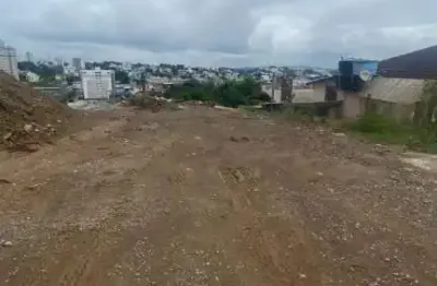 Terreno à venda no Petrópolis, Caxias do Sul 