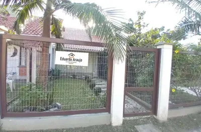 Sobrado 02 dorm à venda no bairro capão novo com 78 m² de área privativa - 1 vaga de garagem