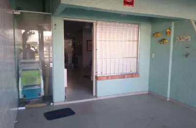 Sobrado 03 dorm à venda no bairro capão novo com 80 m² de área privativa - 2 vagas de garagem
