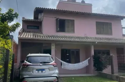 Casa 03 dorm à venda no bairro capão novo com 90 m² de área privativa - 2 vagas de garagem
