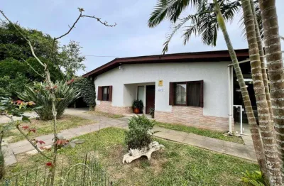 Casa 04 dorm à venda no bairro capão novo - 2 vagas de garagem