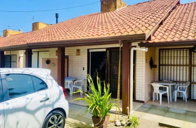 Sobrado 02 dorm à venda no bairro capão novo - 2 vagas de garagem