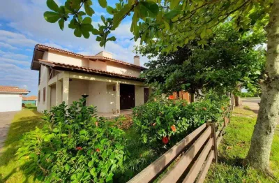 Casa 03 dorm à venda no bairro capão novo com 136 m² de área privativa