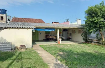 Casa 01 dorm à venda no bairro capão novo com 110 m² de área privativa - 2 vagas de garagem