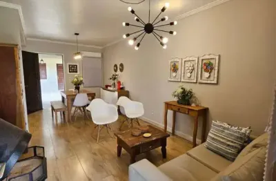 Sobrado 03 dorm à venda no bairro capão novo com 70 m² de área privativa