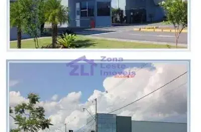 Terreno à venda na Avenida Amador Bueno Da Veiga, 2891, Flor do Vale, Tremembé