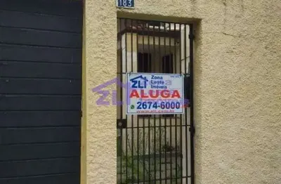 Casa térrea com 2 dormitórios a menos de 500 metros do metro vila prudente