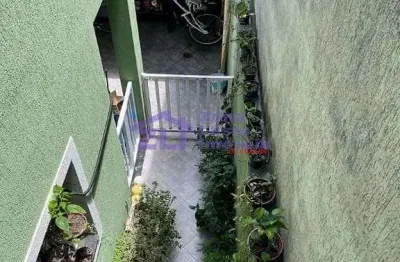 Sobrado mobiliado, com 3 quartos e 4 banheiros à venda, 120 m² por r$ 750.000.