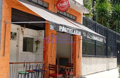 Casa comercial à venda na Rua Natal, 425, Vila Bertioga, São Paulo