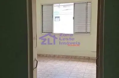 Casa com 2 quartos à venda na Rua Mariano Ferreira, 93, Vila Paulo Silas, São Paulo