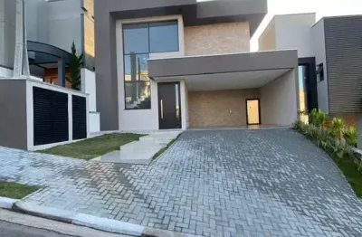 Sobrado novo para venda com 3 suítes e piscina no condomínio mosaico essence.