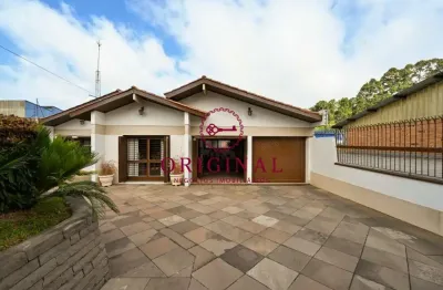 Casa com 3 quartos à venda na rua julio conte, 253, floresta, caxias do sul por r$ 890.000