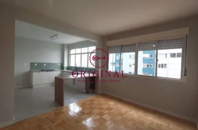 Apartamento com 2 quartos à venda na avenida júlio de castilhos, 2020, centro, caxias do sul por r$ 320.000