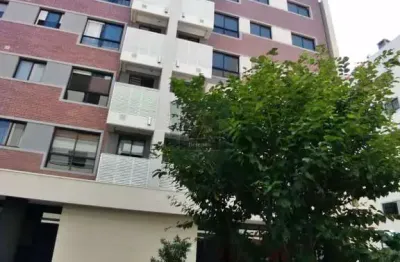 Condomínio clube próximo ao parque barigui - 3 quartos. 1 suíte. vaga dupla. 71,32 m² privativos. face oeste.