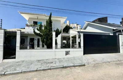 Casa para venda em palhoça, pagani, 3 dormitórios, 1 suíte, 3 banheiros, 2 vagas