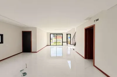 Sobrado para Venda em São José, Forquilhas, 3 dormitórios, 1 suíte, 3 banheiros, 2 vagas