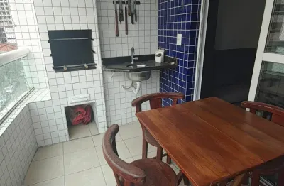 Lindo apartamento na guilhermina com churrasqueira a carvão