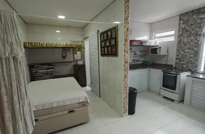 Kitnet / Stúdio à venda na Avenida João André Quintale, 0, Balneário Maracanã, Praia Grande