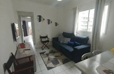 Um lindo apartamento com sacada no dormitório na guilhermina