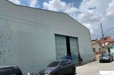 Galpão 550m² com trifásico, pé direito 7 mts para alugar na vila carrão