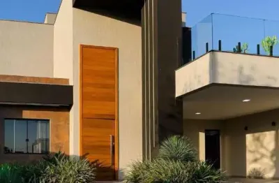 Casa de Condomínio Espetacular com Piscina e Churrasqueira