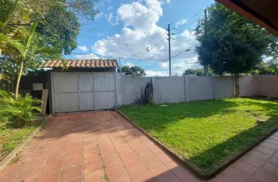 Linda residência com 3 suítes e amplo quintal no Bairro Mercês