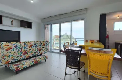Apartamento duplex , 2 suítes e com vista para o oceano