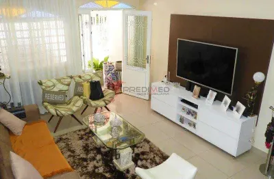Sobrado – casa - 5 quartos sendo 2 suítes - shigs 715 – asa sul