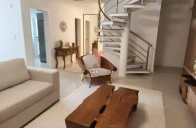 Duplex á venda em bombinhas sc, onde o investimento esta a todo vapor