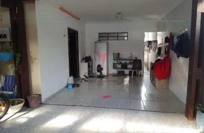 Casa no bairro dos bancarios com energia solar, 3 quartos e 1 suite